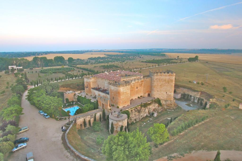 Posada Real Castillo Del Buen Amor Villanueva De Canedo Updated 2021 Prices