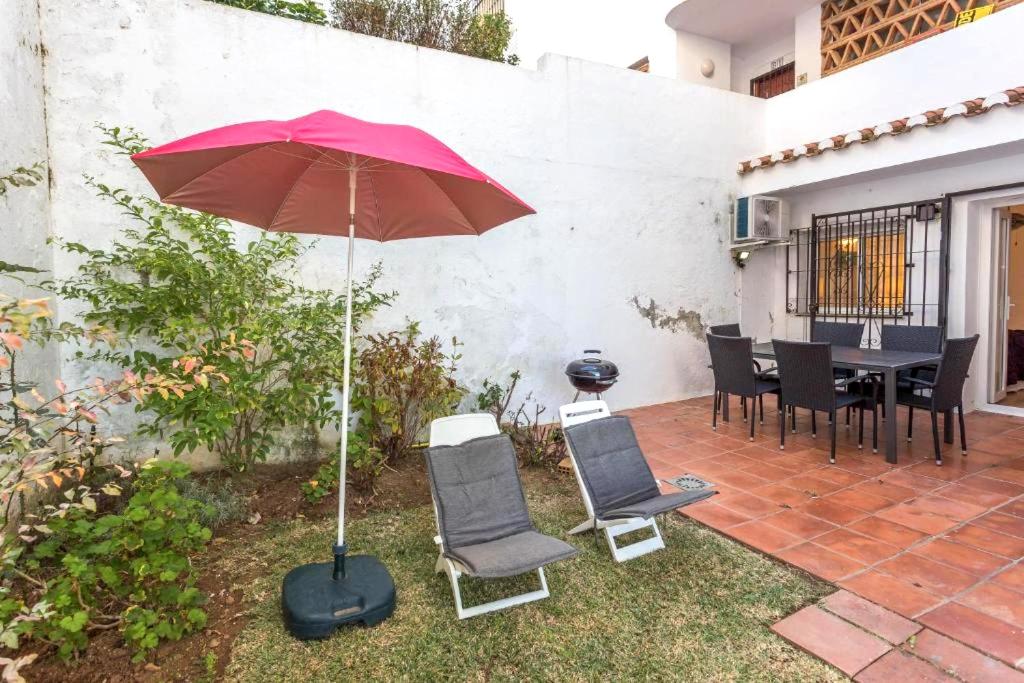 Ogród w obiekcie Pueblo Los Olivos, Riviera del Sol