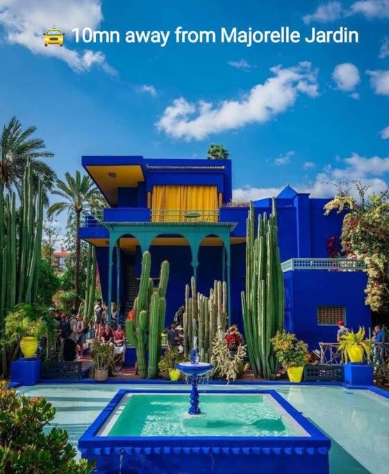 Plein centre Marrakech, grand balcon filant — photo 7