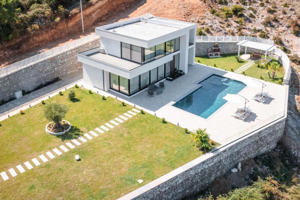 The Panoramic Villa - Image 9