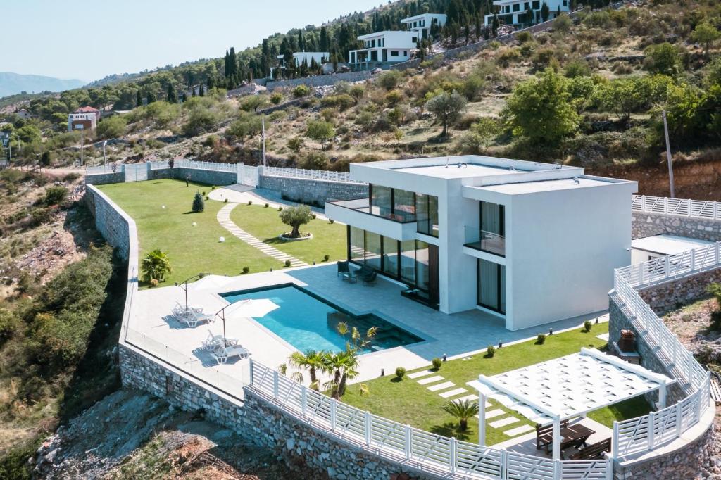 The Panoramic Villa - Image 3