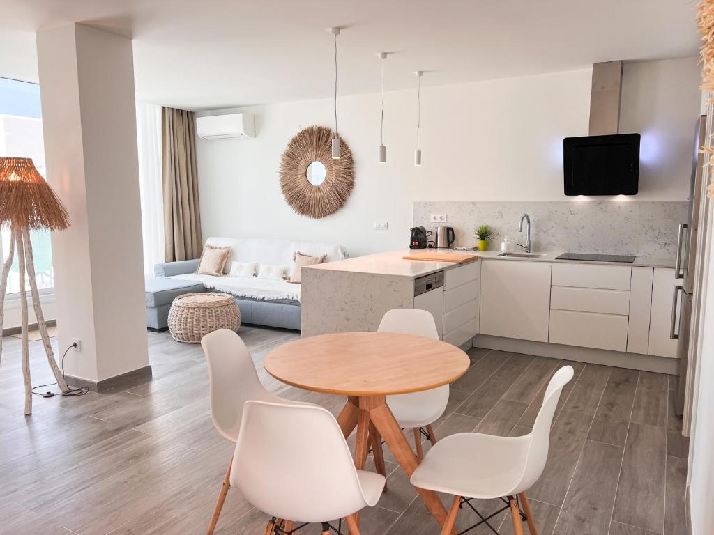 Kuchyň nebo kuchyňský kout v ubytování Tarifa Cozy House - Las Cañas I
