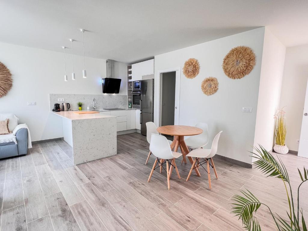 Kuchyň nebo kuchyňský kout v ubytování Tarifa Cozy House - Las Cañas I