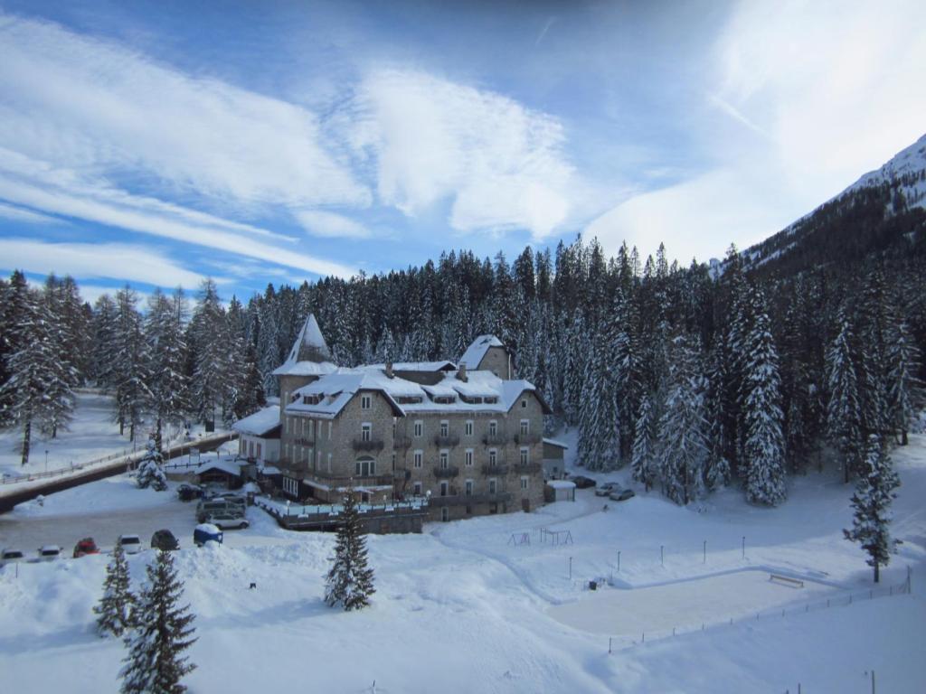 Hotel Castel Latemar v zimě