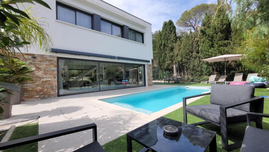Villa avec piscine