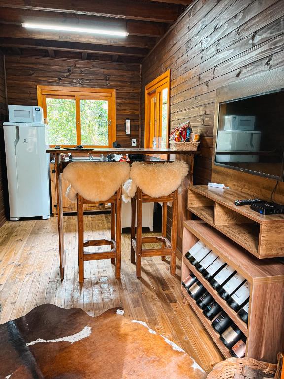 Kuchyň nebo kuchyňský kout v ubytování Cabanas dos Plátanos
