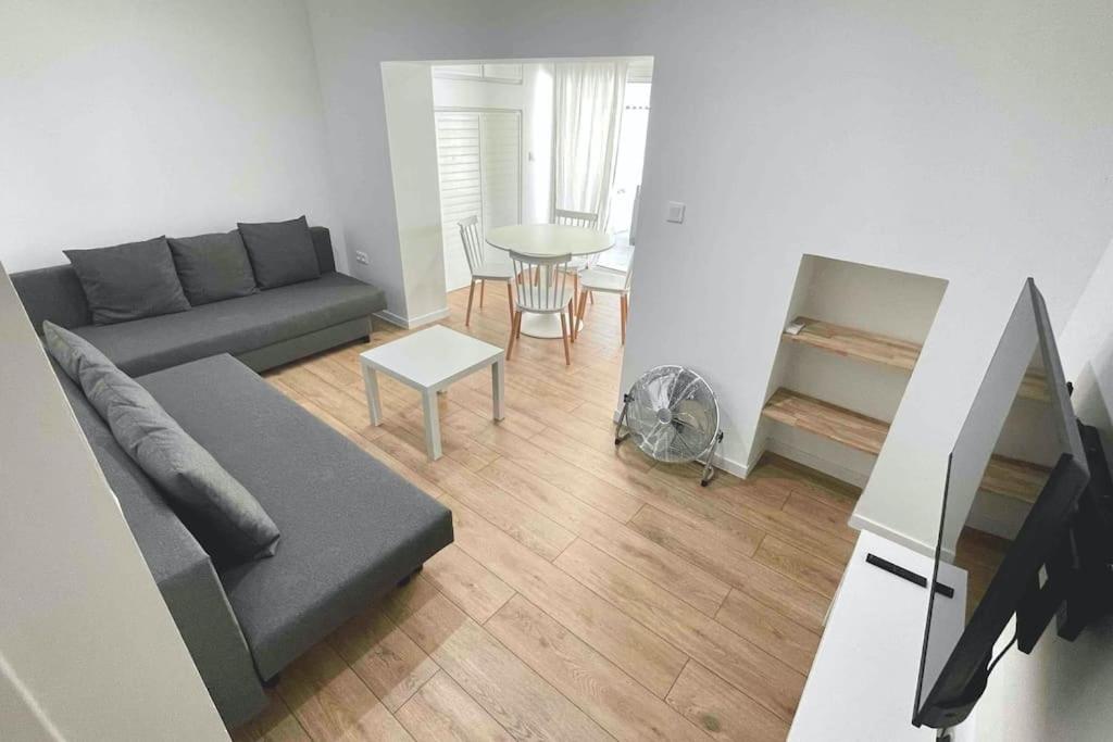 Χώρος καθιστικού στο Cozy & Elegant Appartement Narbonne