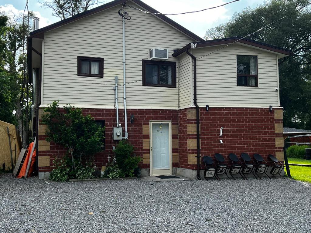 5 Bedrooms Cottage at Rice Lake!, Roseneath (updated prices 2024)