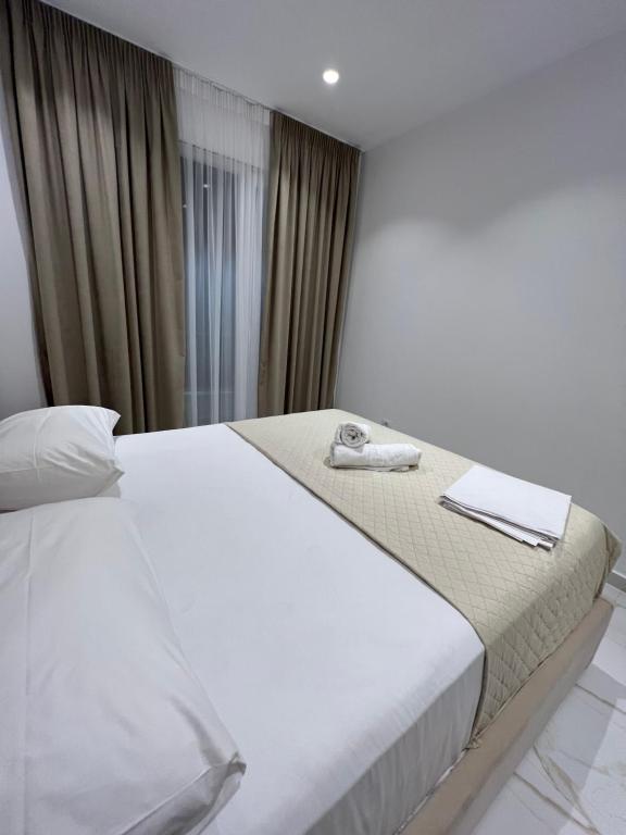 Mumbas Room 3 - Image 9