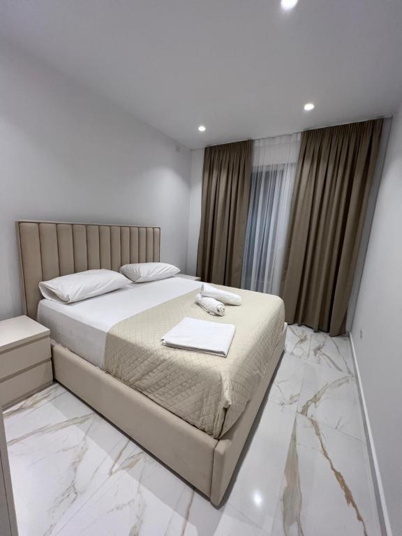 Mumbas Room 3 - Image 2