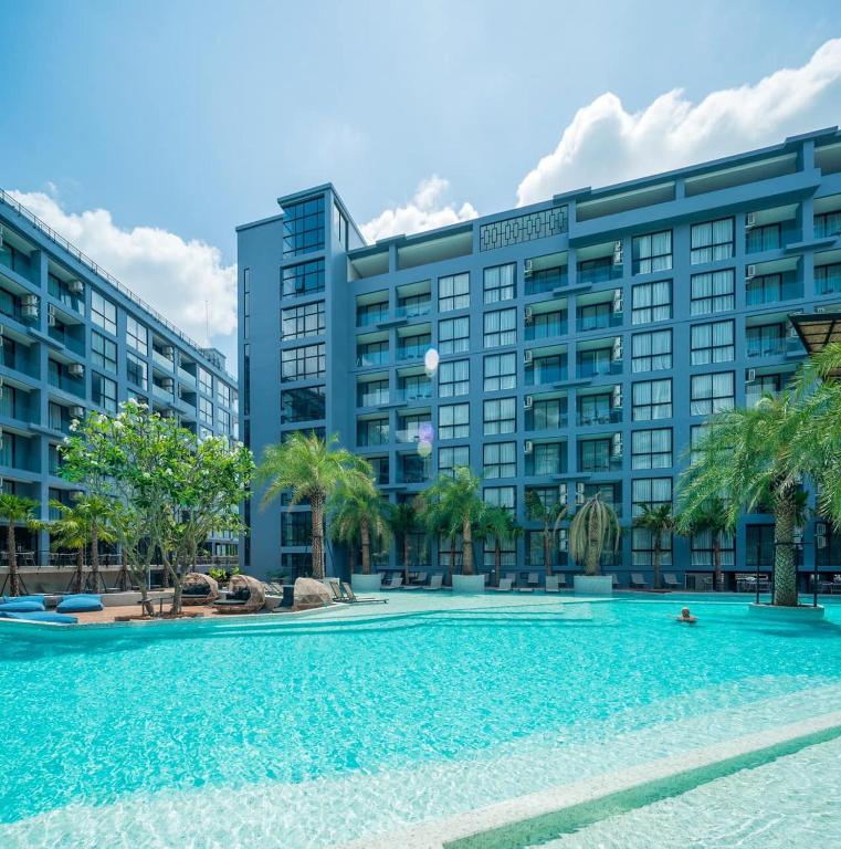 Fotografie z fotogalerie ubytování Luxury apartment at City gate Kamala resort ve městě Phuket