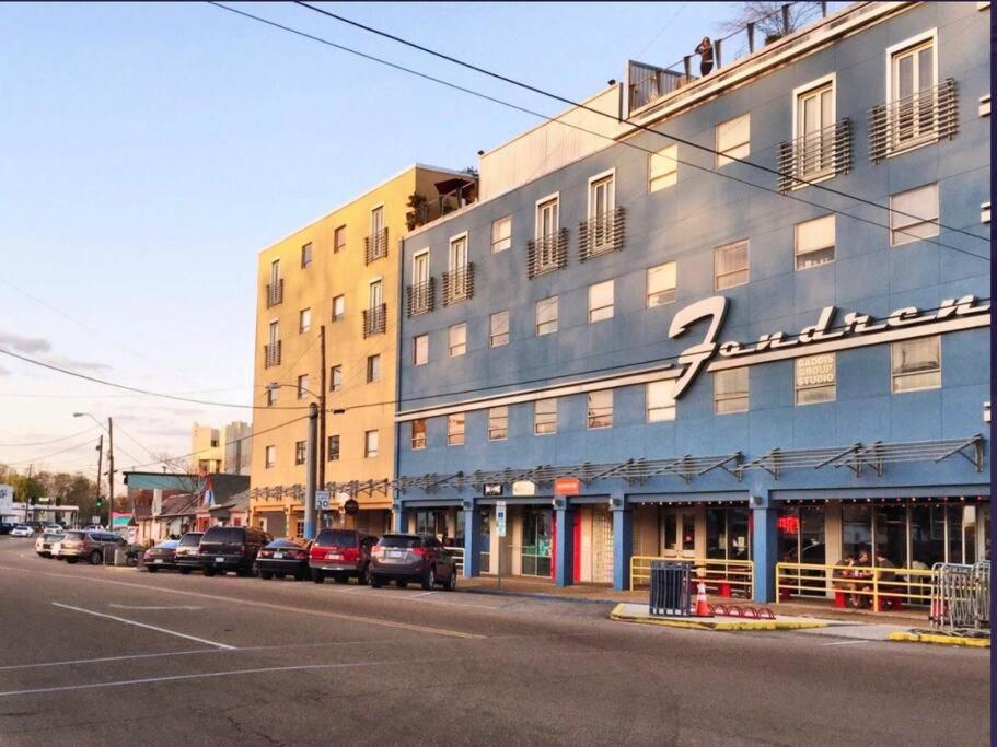 Short Walk to JSU Stadium, Hospitals, and Bars in Fondren photo