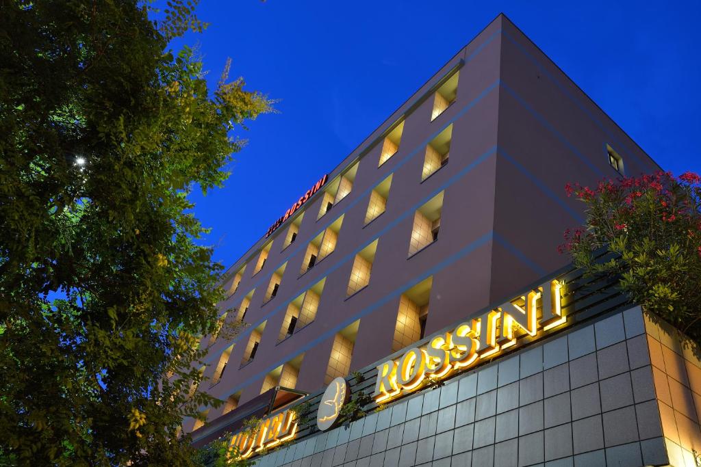 Budova, v ktorej sa hotel nachádza