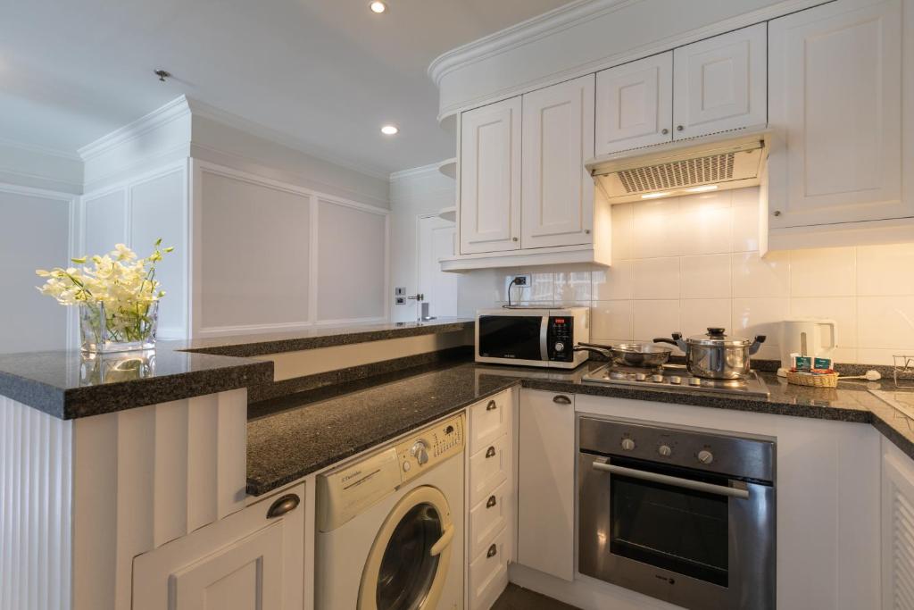 Cape House Hotel, Bangkok - Resim 33