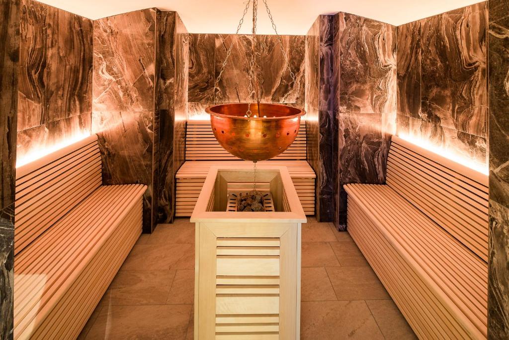 Fotografie z fotogalerie ubytování Hotel Cristal v destinaci Obereggen