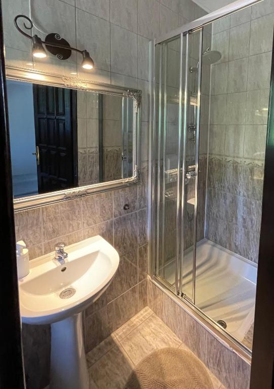 Dworek Zloty Róg Hotel i Restauracja - Resim 30