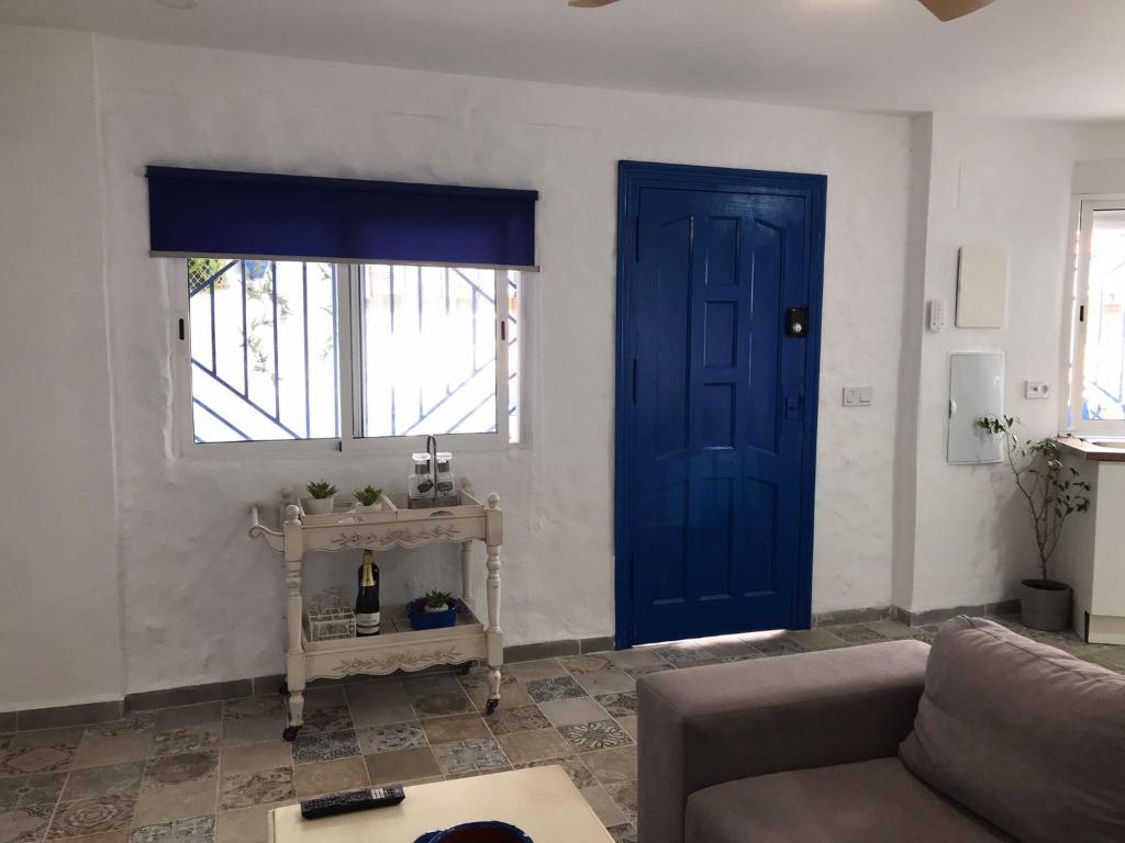 Posezení v ubytování APARTAMENTOS LOLITALOLA HOLIDAYS