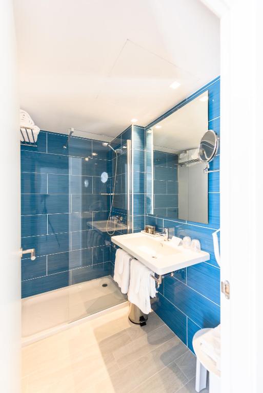Um banheiro em Plaza Santa Ponsa Boutique - Adults Only.