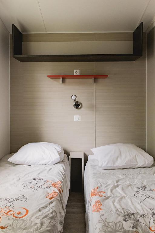 Postel nebo postele na pokoji v ubytování Camping ZELAIA