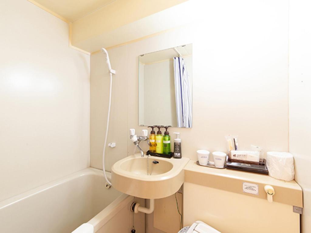 Koupelna v ubytování HOTEL LiVEMAX BUDGET Nippori