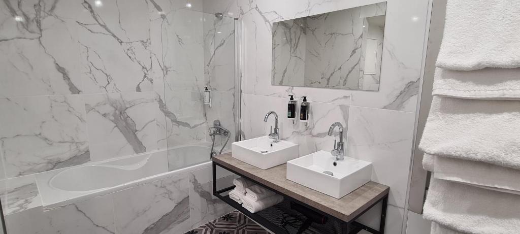 Hotel Le M - Resim 18