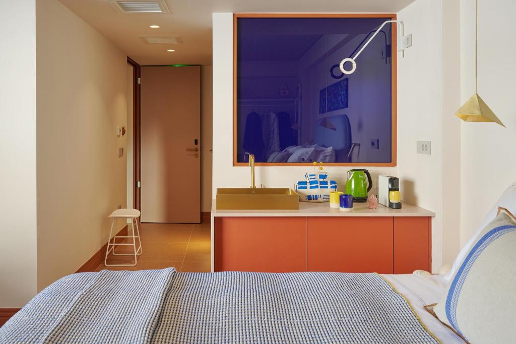 LOOM ATHENS - Resim 13