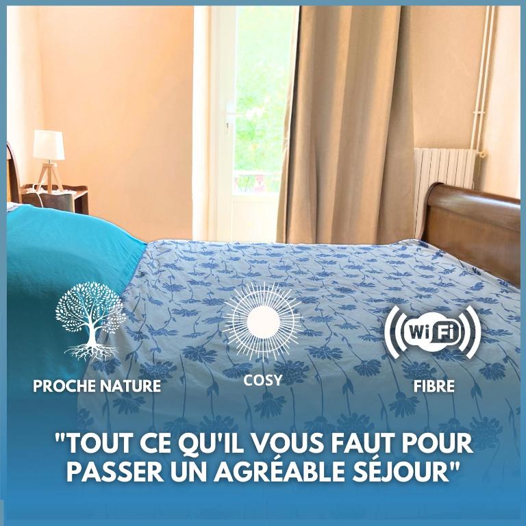 Postel nebo postele na pokoji v ubytování Chambre double cosy - Gîte de la Louve