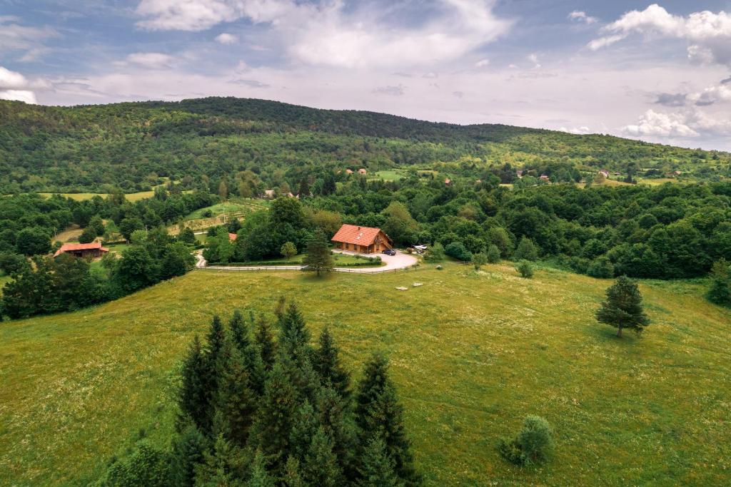 Ranch Jelov Klanac - Three-Bedroom Chalet