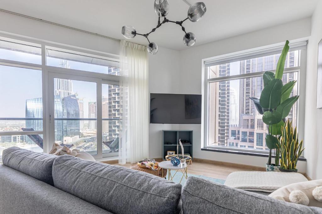 Frank Porter – The Lofts East