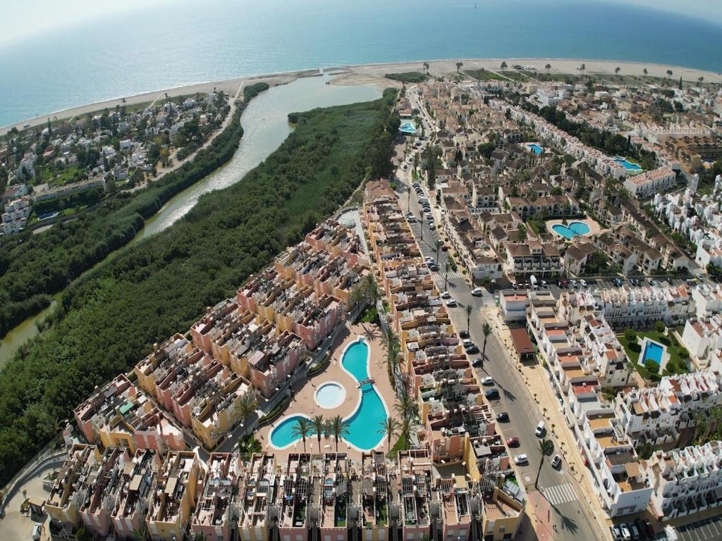 Destino Deluxe Vera Playa - Laguna Beach, Vera – Updated 2023 ...