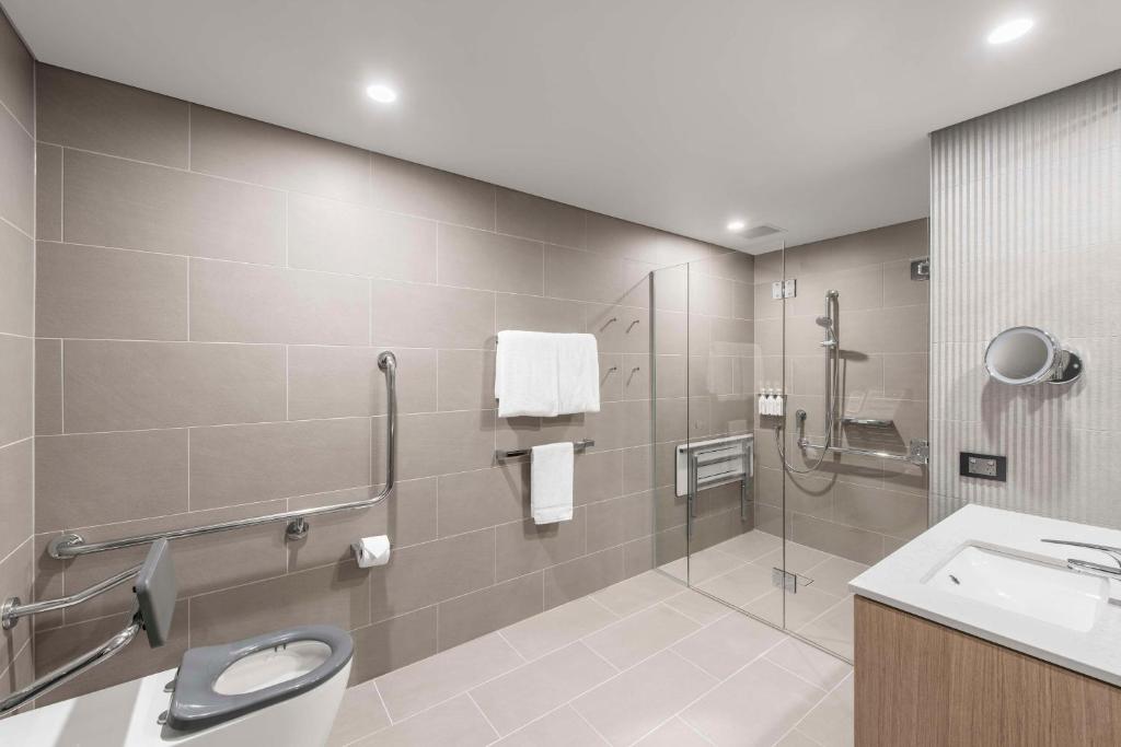 Koupelna v ubytování Vibe Hotel Adelaide