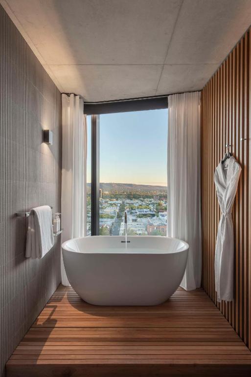 Koupelna v ubytování Vibe Hotel Adelaide
