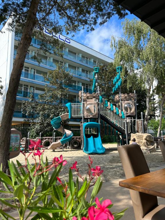 Budova, kde se hotel nachází