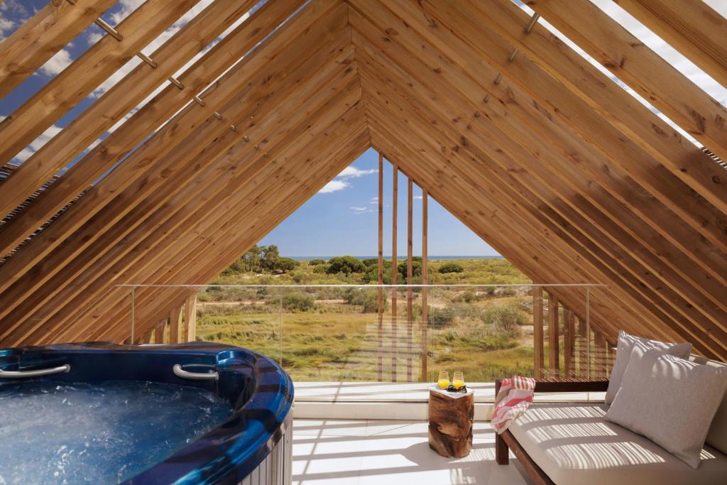 Bazén v ubytování Verdelago Resort nebo v jeho okolí