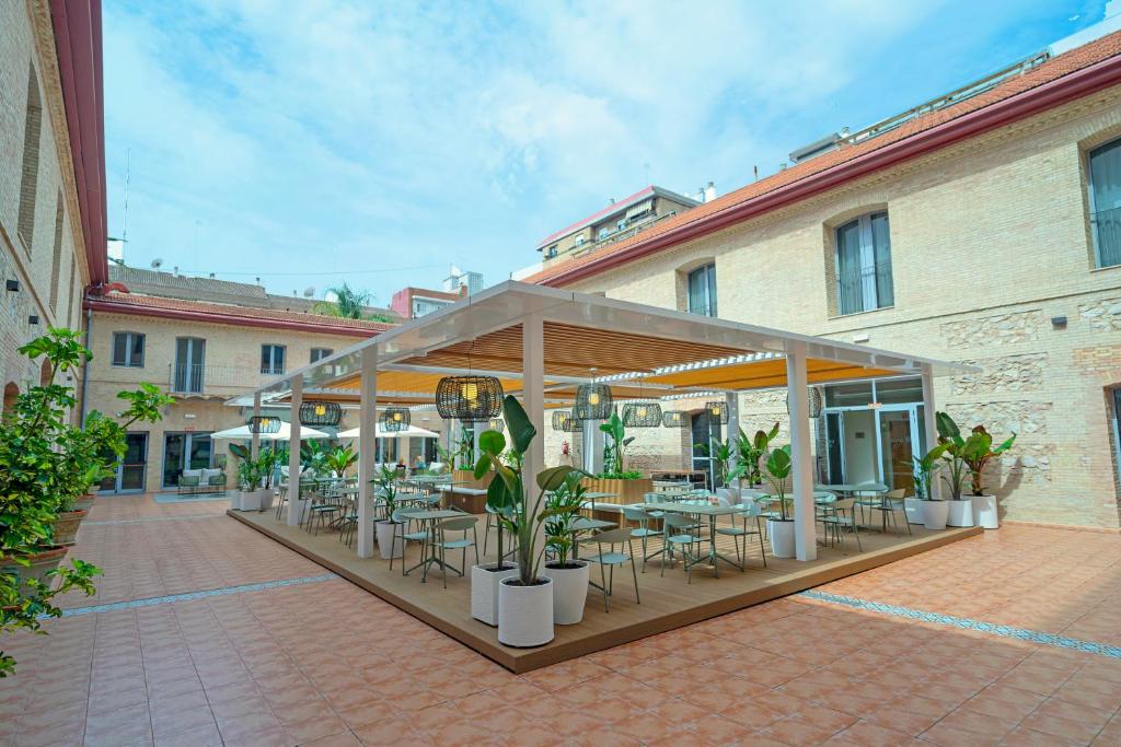 DWO Valencia - Resim 4