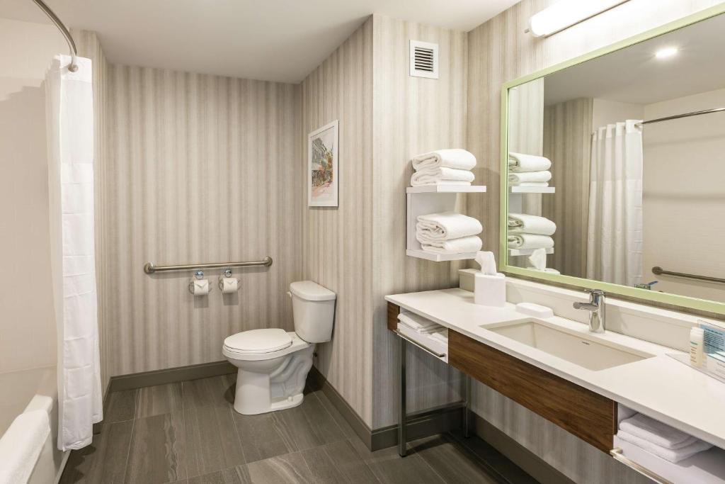 Hampton Inn & Suites by Hilton Québec - Beauport - Resim 19