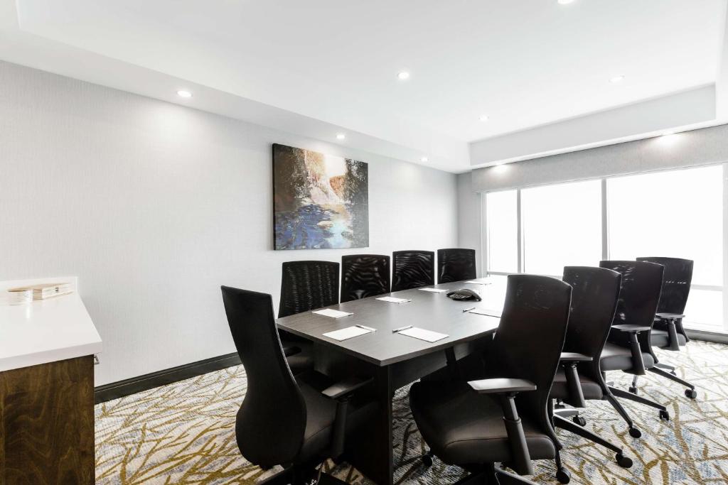 Hampton Inn & Suites by Hilton Québec - Beauport - Resim 29