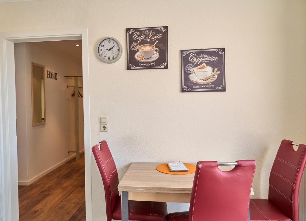 Posezení v ubytování Hotel zur Post Ochsendorf
