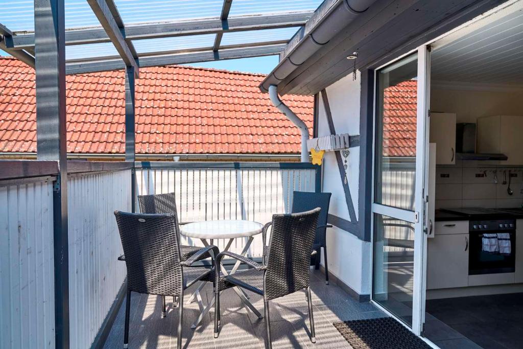 Kuchyň nebo kuchyňský kout v ubytování Hotel zur Post Ochsendorf