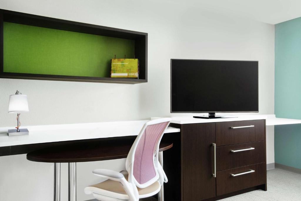 Home2 Suites by Hilton Long Island Brookhaven - King Studio Suite - Acceso Auditivo/no Fumar