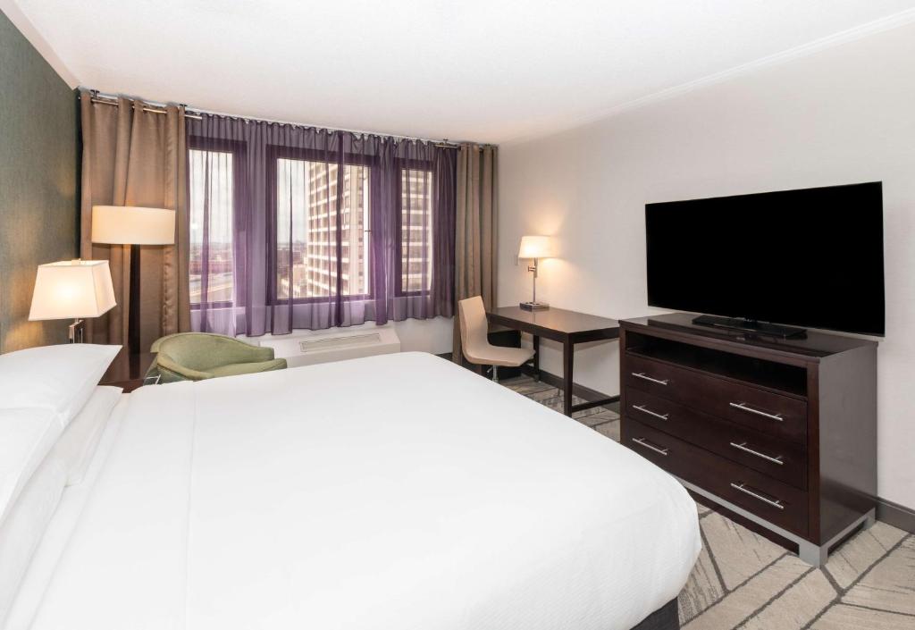 DoubleTree by Hilton Newark Penn Station, NJ - 