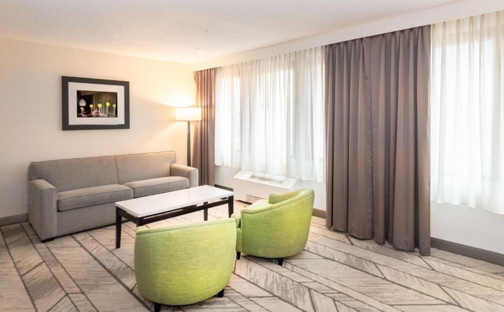 DoubleTree by Hilton Newark Penn Station, NJ - 