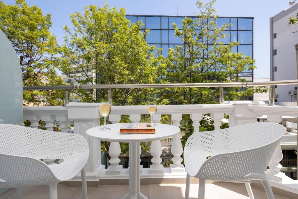 Epavli Grace Hotel - 6