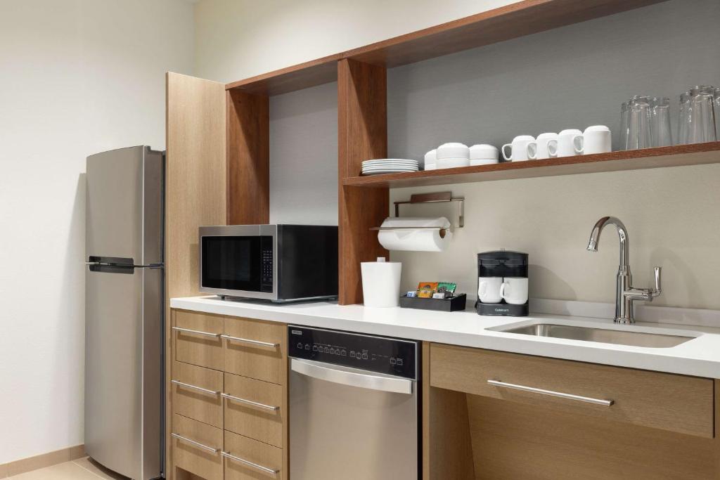 Home2 Suites By Hilton Rochester Greece photo