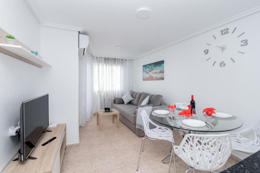 Espanatour VICENTE BLASCO IBANEZ 146, Torrevieja – Updated ...