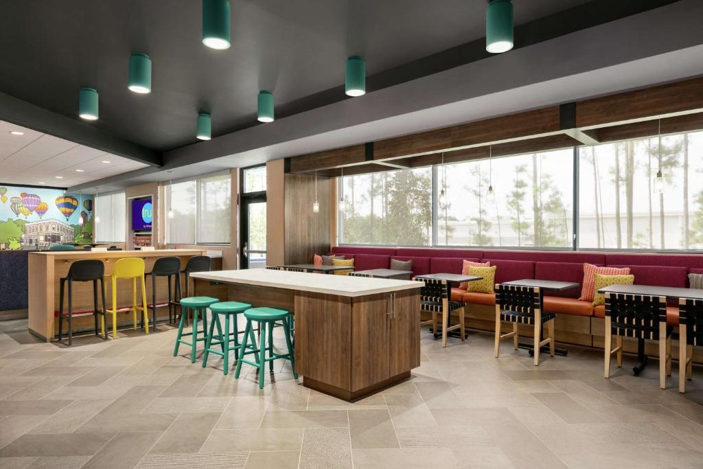 Restaurace v ubytování Tru By Hilton Longview