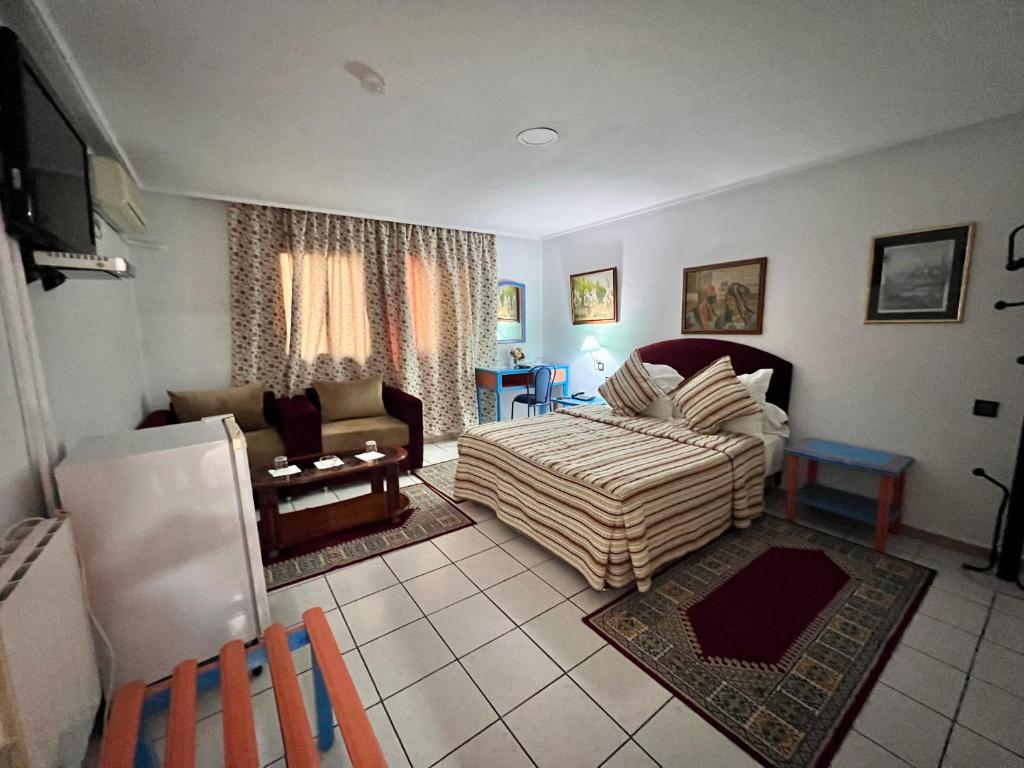 Hotel Annakhil - Family Room With Shower