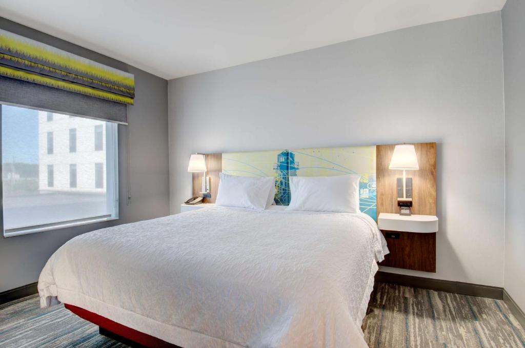 Hampton Inn & Suites Portland West - King Studio Suite - Non Fumo