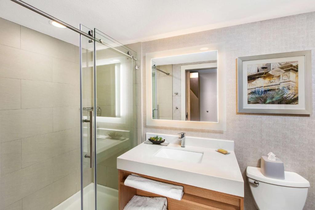 DoubleTree by Hilton San Antonio Northwest - La Cantera photo