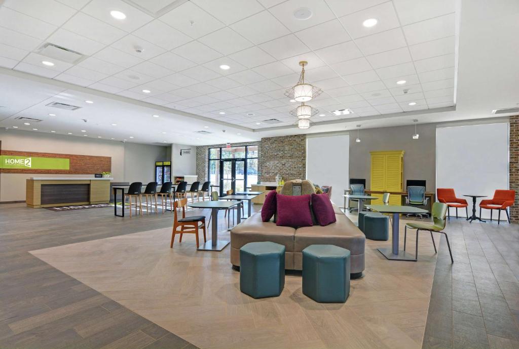 Home2 Suites By Hilton Charleston Daniel Island, Sc photo